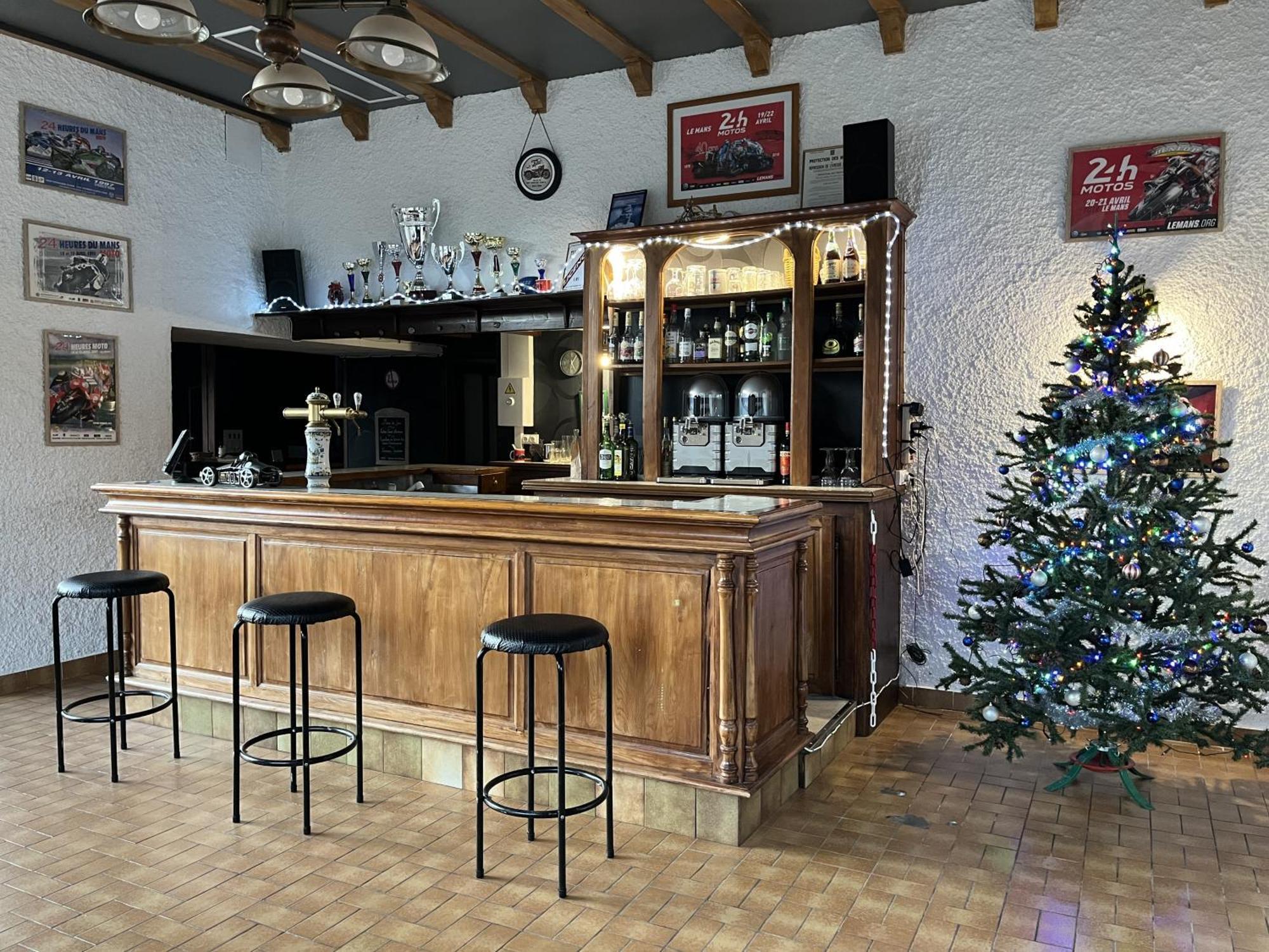 Gite-Auberge Du Pont De Lanau Neuvéglise Екстериор снимка